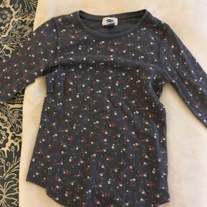 🌟Floral Old Navy Thermal Top🌟